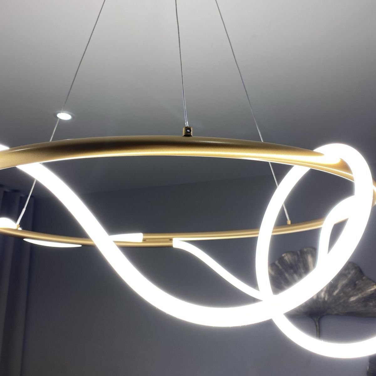 نجفه ليد -ذهبي (code:613) - الصورة 2